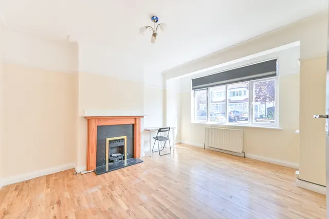 Photo 2 — 109 Grasmere Avenue, Wembley