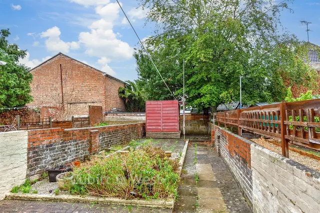 Jessie Road, Southsea, PO4, photo 2
