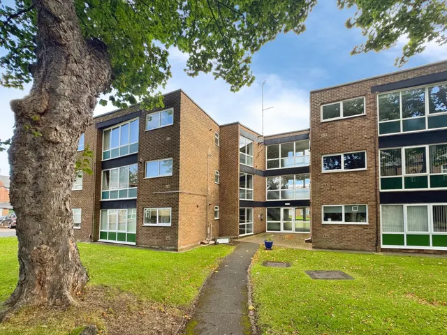 Lovaine Terrace, North Shields, NE29, photo 1