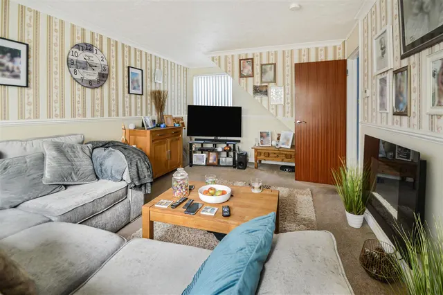 Dalham Place, Haverhill, CB9, photo 3