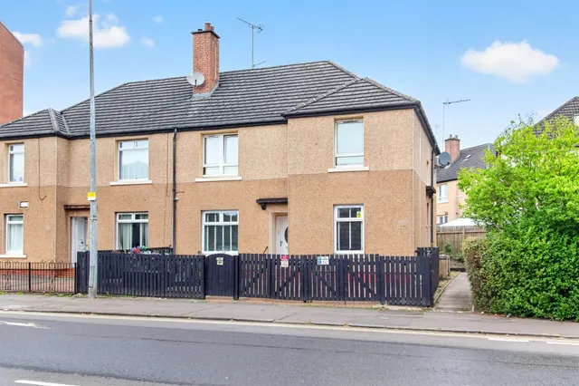 Hawthorn Street, GLASGOW, photo 1