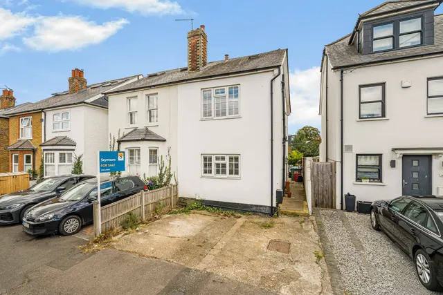 Hersham Road, Hersham, KT12, photo 1