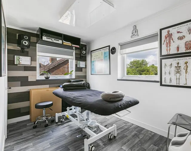 Photo 3 — Puttocks Drive, Welham Green AL9 7LL