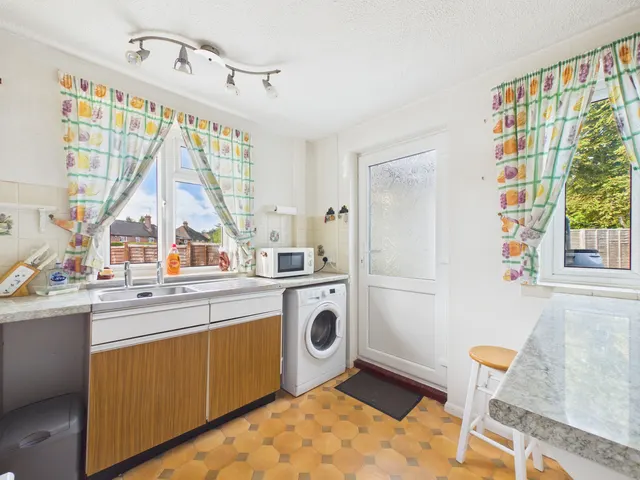 Elizabeth Road, Marlow, SL7, photo 3