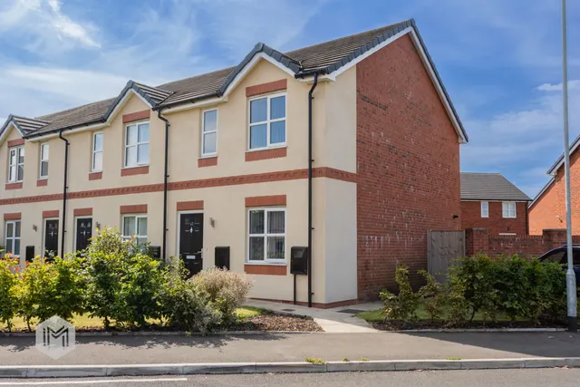 Elderfield Road, Bolton, BL3 4BF, photo 1