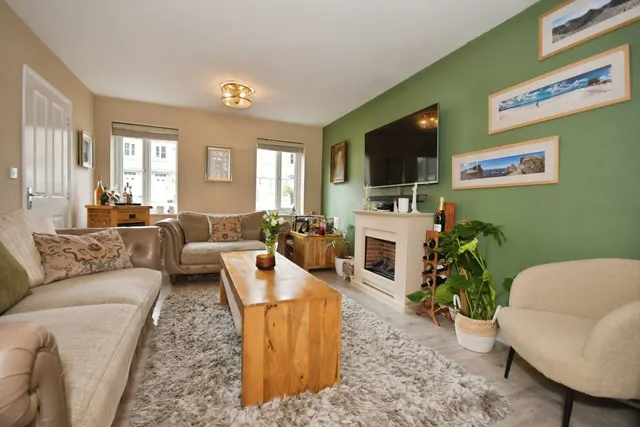 Photo 3 — Riverside Court, BUXTON, Derbyshire, SK17