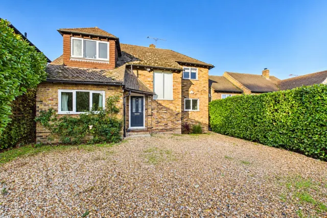 St. James Close, Pangbourne, RG8, photo 1