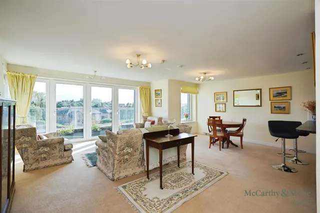 Barnton Grove, Edinburgh, EH4, photo 2