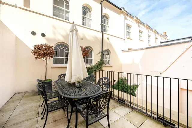 Eaton Place, Belgravia, SW1X, photo 2