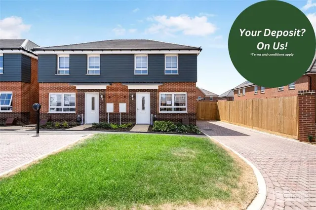 Chaffinch Gardens, Yapton, BN18, photo 1