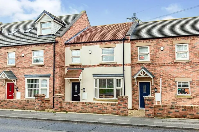 Urlay Nook Road, Eaglescliffe, TS16, photo 3
