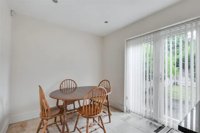 The Close, Chilwell, NG9, photo 3