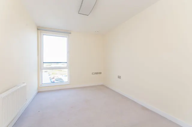 Photo 3 — 815 TRS Apartments, The Green, Southall