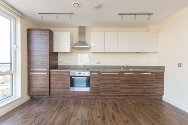 Photo 2 — 815 TRS Apartments, The Green, Southall