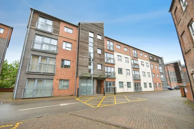 Adelaide Lane, Sheffield, S3, photo 1