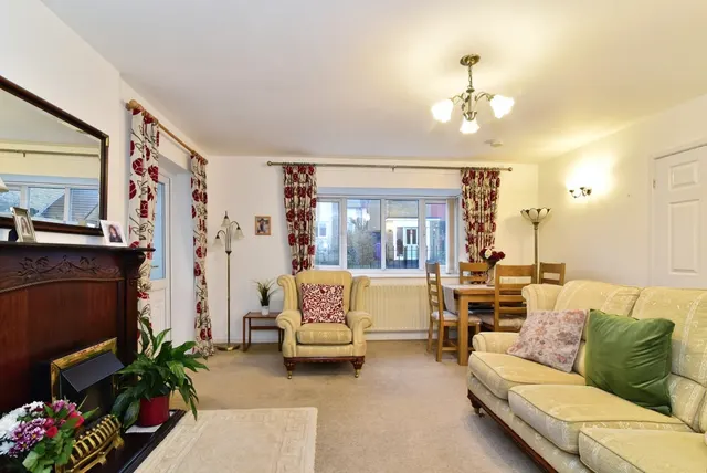 Photo 3 — Barlow Road, Sheffield, S6