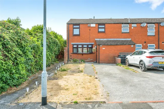 Engine Lane, Glascote, Tamworth, Staffordshire, B77, photo 1