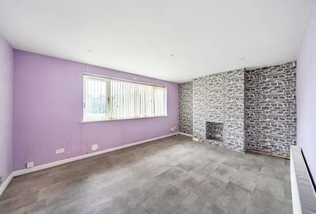 Hesters Way Lane, Cheltenham, GL51, photo 2
