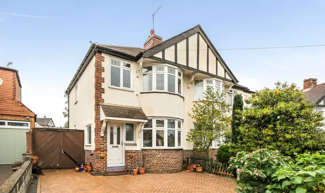 Stane Way, Epsom, KT17, photo 1