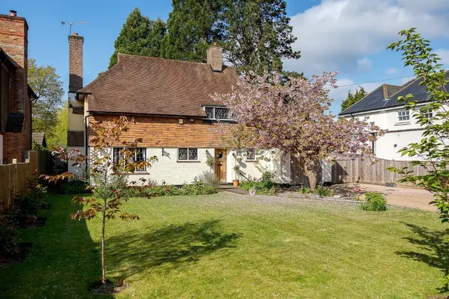 Homefield Road, Warlingham, photo 1