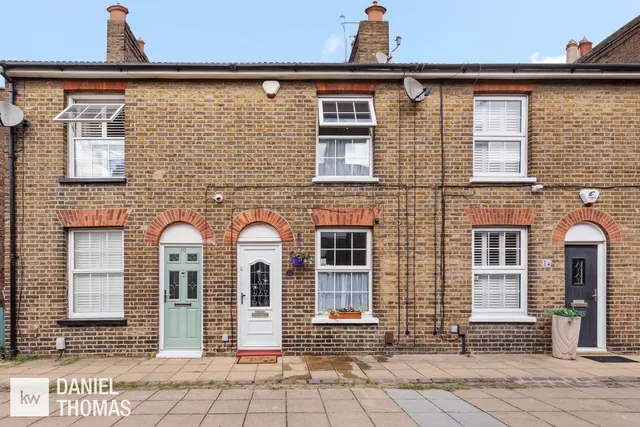 Woollard Street, Waltham Abbey, EN9, photo 1