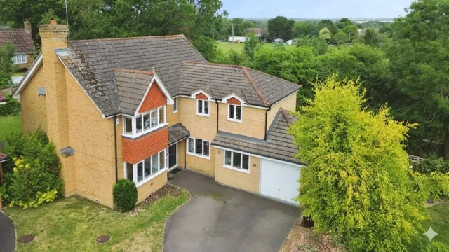 Sevenoaks Drive, Spencers Wood, RG7, photo 1