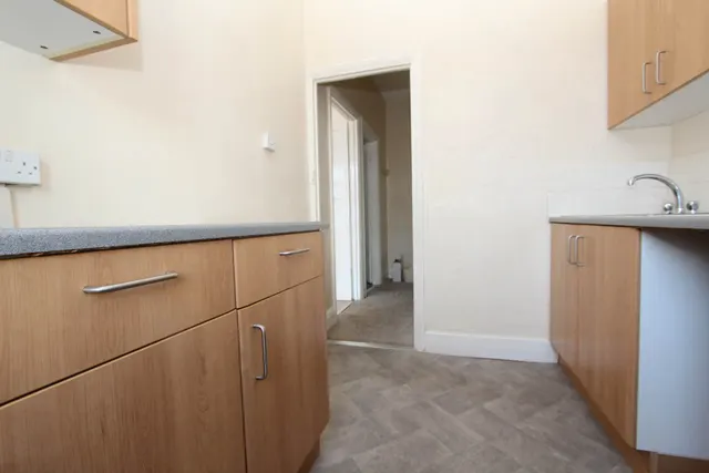 Photo 3 — Ilfracombe Road, Southend On Sea, SS2 4PA