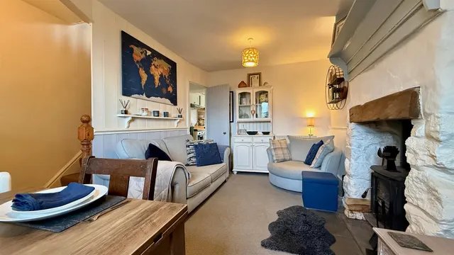 Rose Cottage, Llanfair, LL46, photo 3