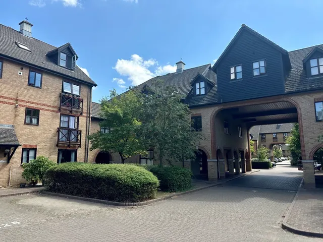Lawrence Moorings, Sawbridgeworth, CM21, photo 1