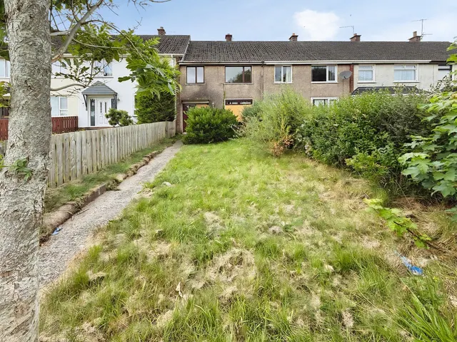 Maple Crescent, Dunmurry, BT17, photo 1