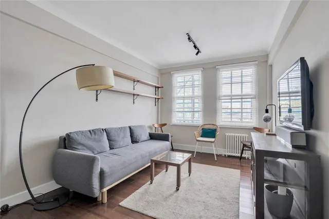 Eton College Road, Belsize Park, NW3, photo 3