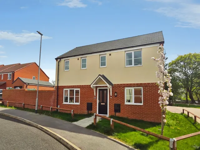 Photo 2 — Lancaster Road, Swaffham