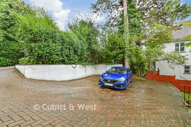 Downs Court Road, Purley, CR8, photo 2