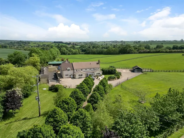 Highcliffe Farm, Winston, photo 1
