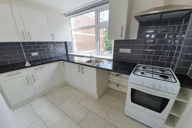 Photo 2 — Culworth Court, Coventry, CV6