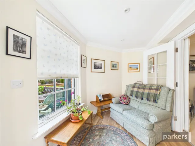 Bridge Park, Twyford, RG10, photo 3