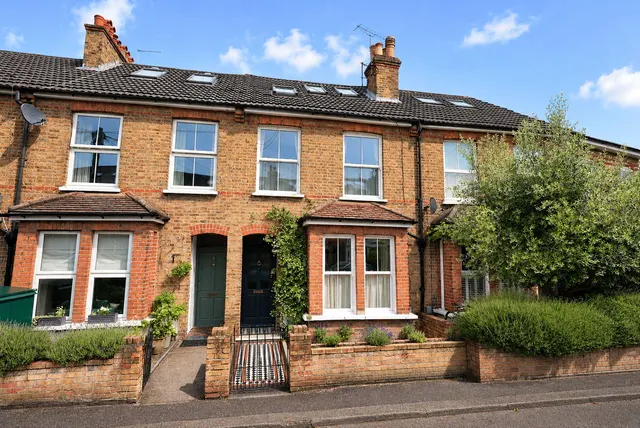 Holly Road, Hampton Hill, TW12 1QF, photo 1