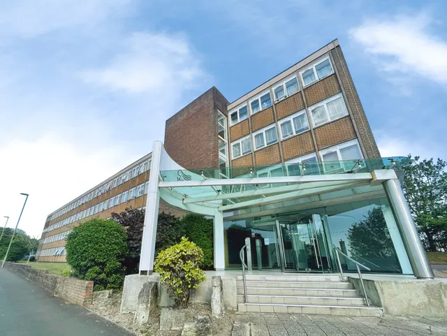 Wella House Wella Road, Basingstoke, Basingstoke, RG22 4FQ, photo 1