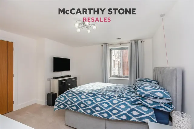 Fleet Road, Fleet, GU51, photo 3