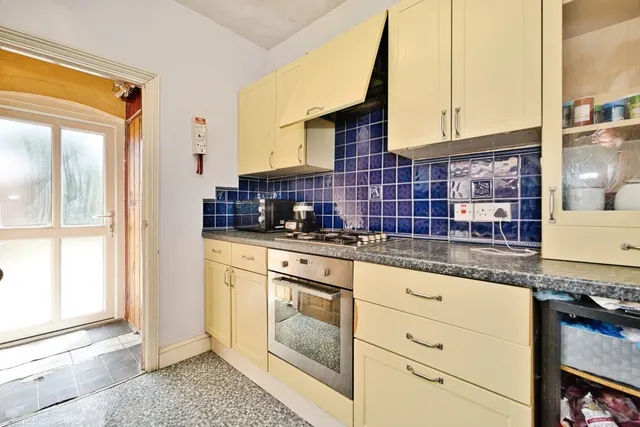 Roping Road, Yeovil, BA21, photo 3