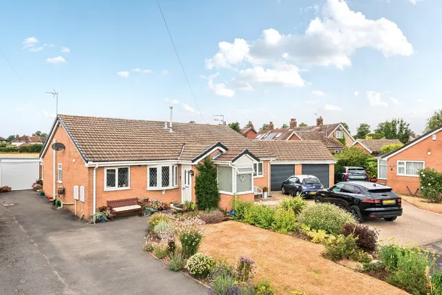 Hillcrest Court, Tadcaster, North Yorkshire, photo 1