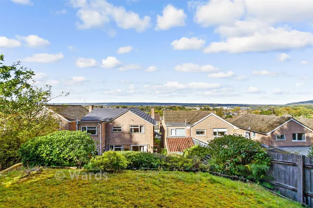 Primrose Drive, Ditton, ME20, photo 2