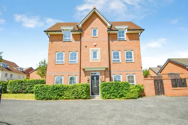 Whitewood Road, Worsley, Manchester, Greater Manchester, M28, photo 1