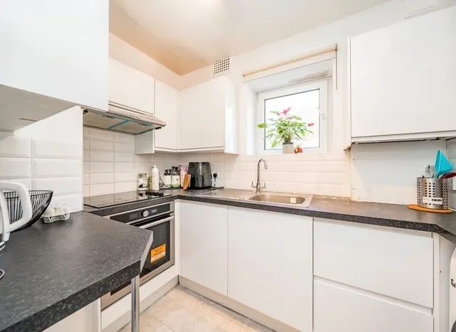 Crescent Road, Crouch End, N8, photo 3