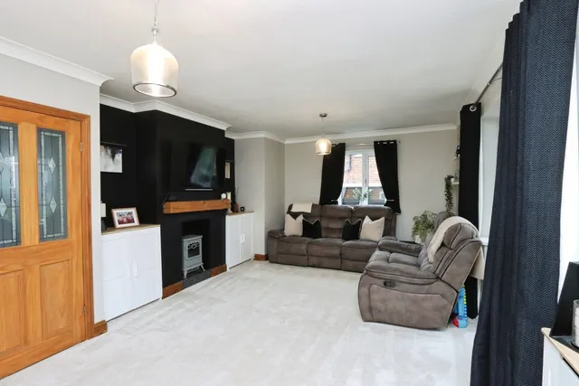Photo 3 — Stradbroke Drive, Sheffield, South Yorkshire, S13