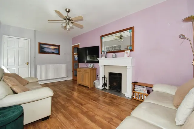 Bramley Road, Birstall, LE4, photo 2