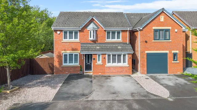Heath House Close, Lowton, Warrington, Warrington, WA3 2SN, photo 1