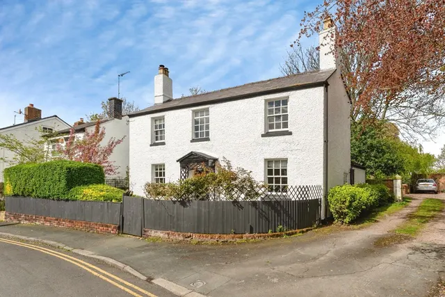 School Lane, Parkgate, CH64, photo 1