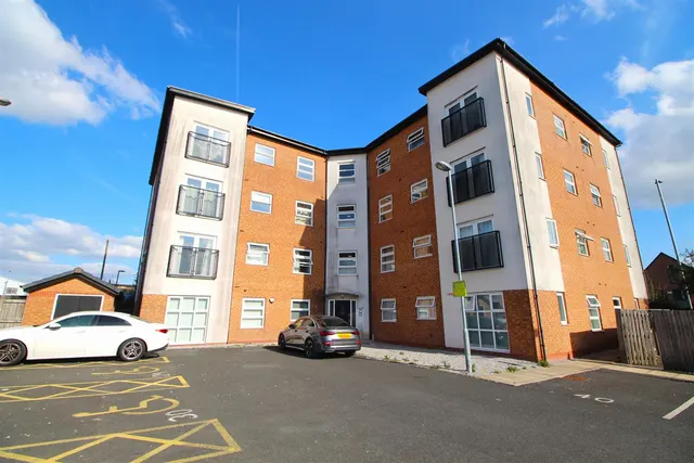 Ivy Graham Close, Manchester, Lancashire, M40 3AX, photo 1