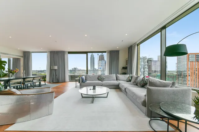 Embassy Gardens, Nine Elms, SW11, photo 1